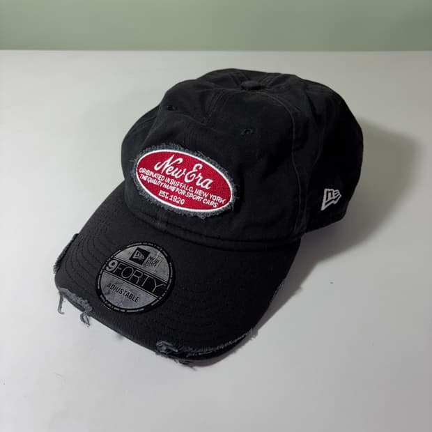 OS 뉴에라 블랙 빈티지워싱 데미지 볼캡