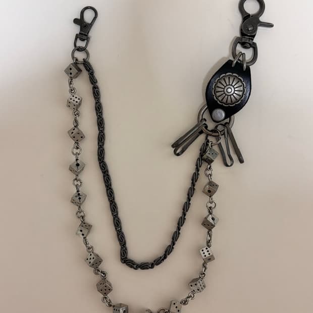 Vintage Dice Layered Chain Keyring