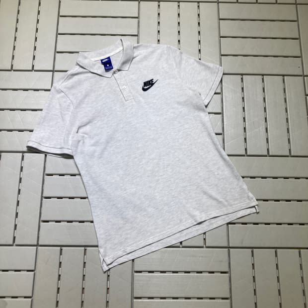 [L]나이키 자수 반팔 카라티 0651