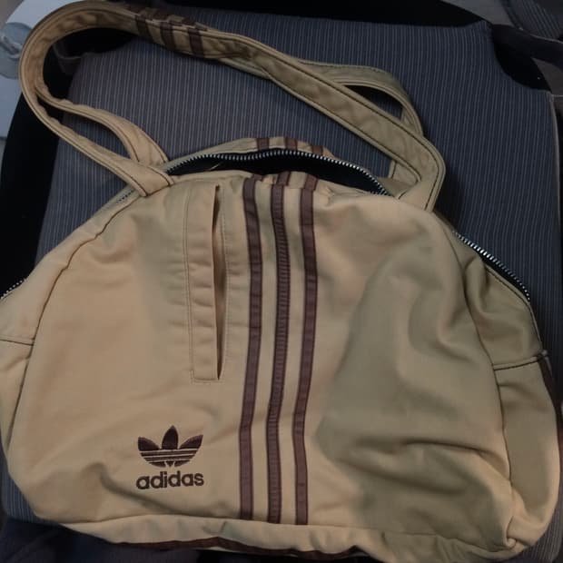 아디다스 업사이클 숄더백 가방
