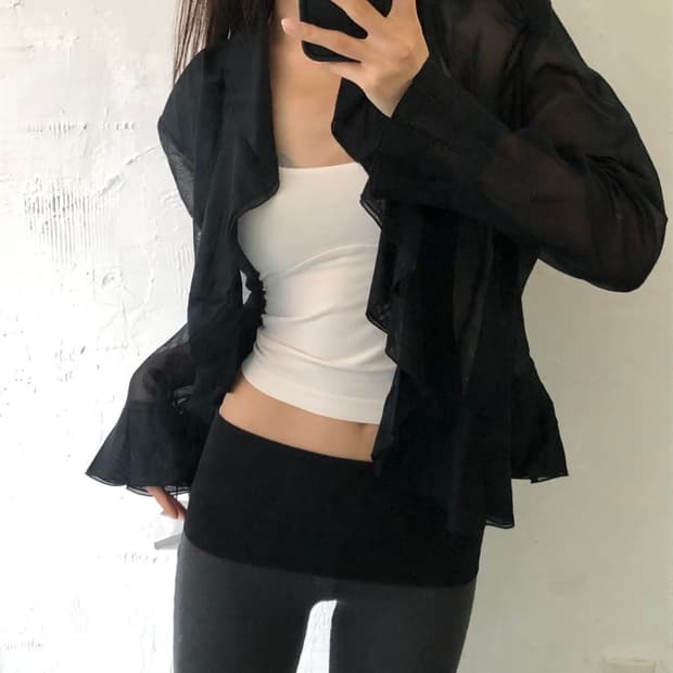 Speccio 스피치오 블랙 레이온 프릴 가디건