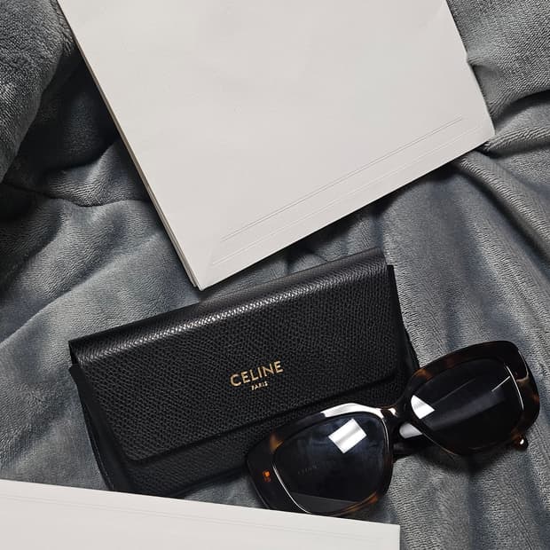 [새상품/정품/풀박] 셀린느 트리옹프 04 아세테이트 선글라스