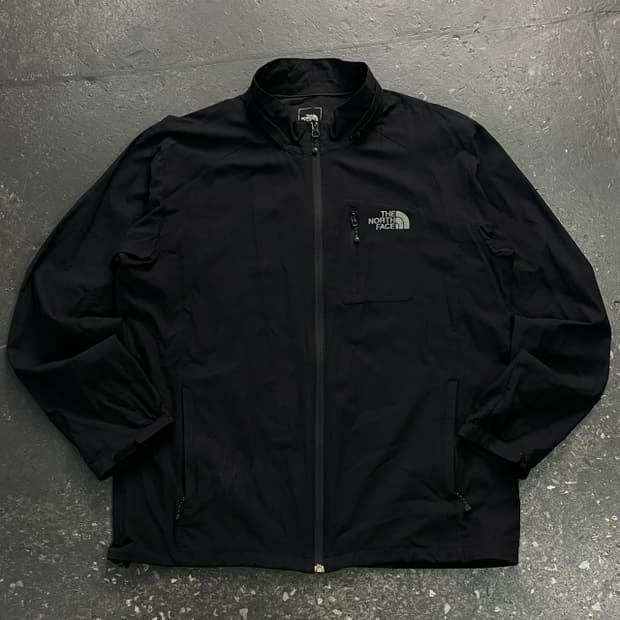 100 노스페이스 경량 바람막이