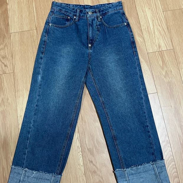 푸시버튼 롤업 데님팬츠