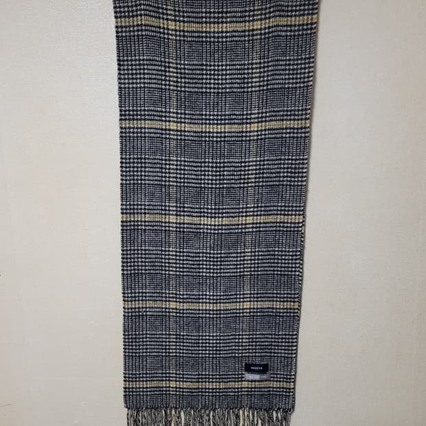 헤지스 베이비울 체크 머플러