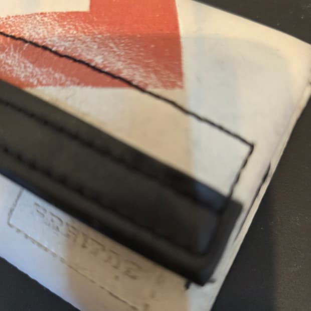 프라이탁 남녀공용 댈러스 카드지갑