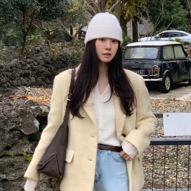 룩캐스트 레이어 알파카 자켓 버터 