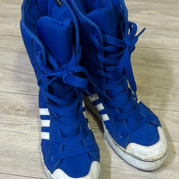 아디다스 털 부츠 스니커즈 부츠 퍼 부츠