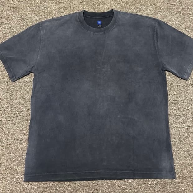 이지갭 포에틱 블랙 <-> 포에틱 그레이 교환글