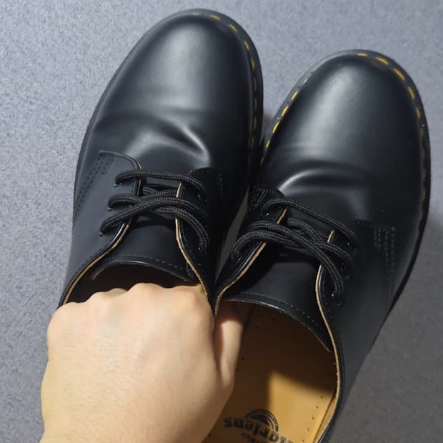 UK7 260 닥터마틴 1461 스무스 블랙