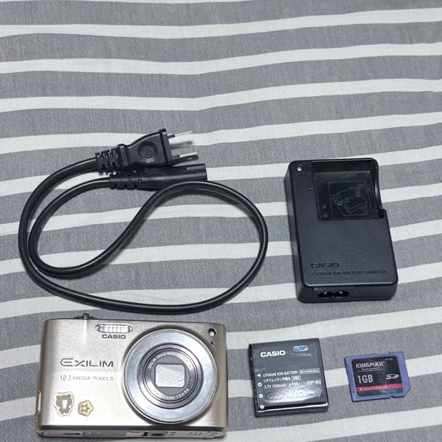 태연 디카) casio exilim z400 카시오 엑슬림