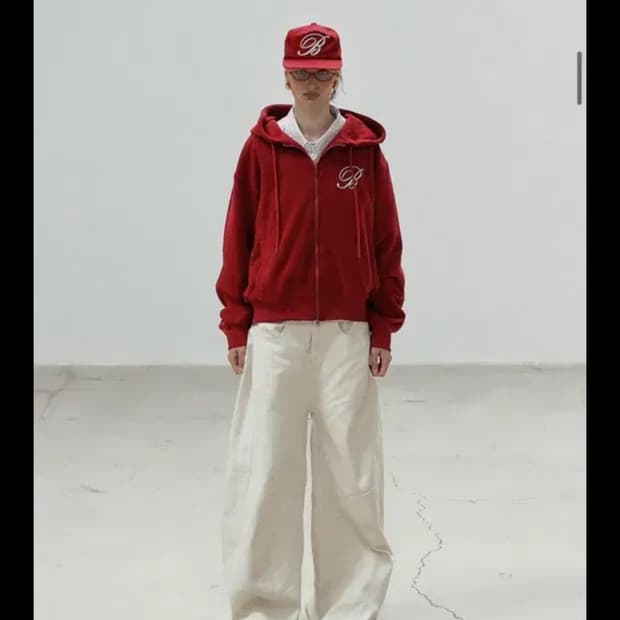 배드블러드 클래식 로고 후드 집업 구해요