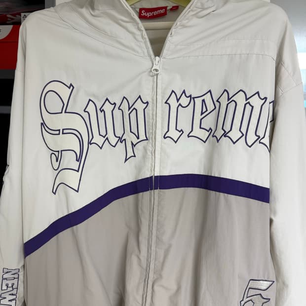 S) 슈프림 올드 잉글리쉬 트랙자켓 3회착용