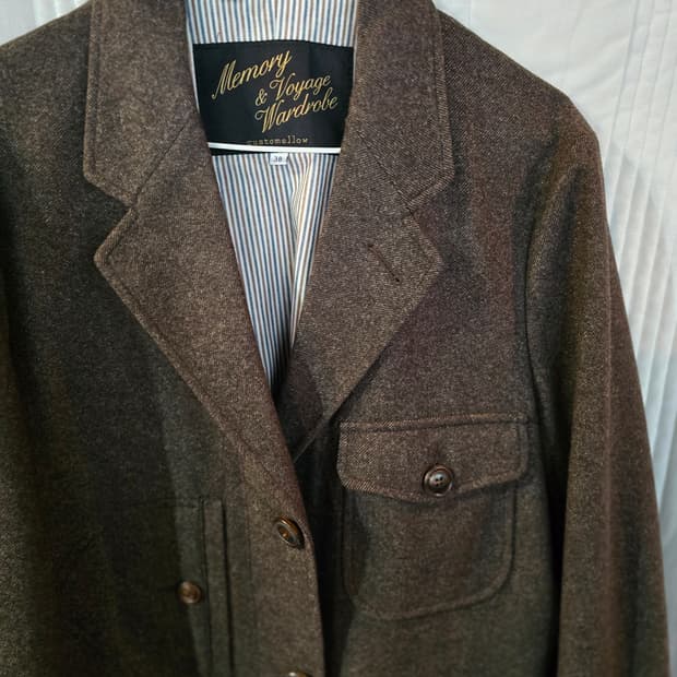 커스텀멜로우 코트