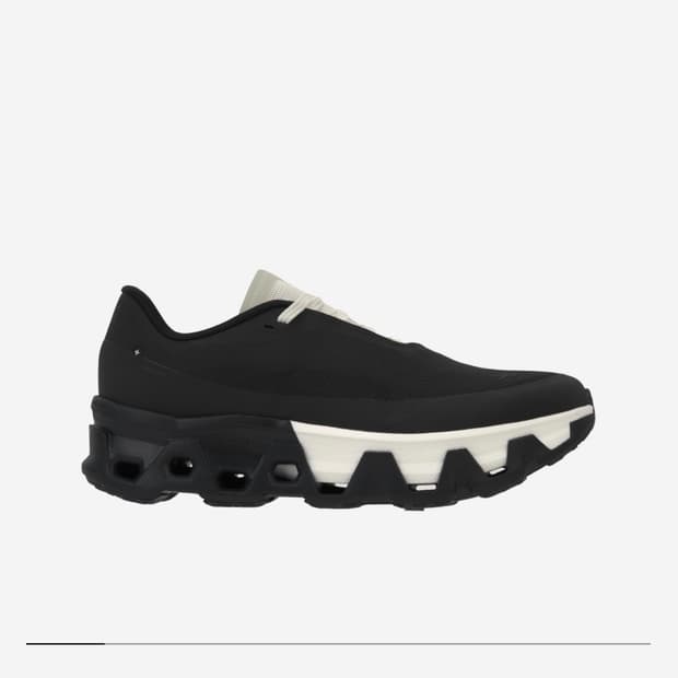 온러닝 파프 클라우드몬스터 하이퍼 블랙 240