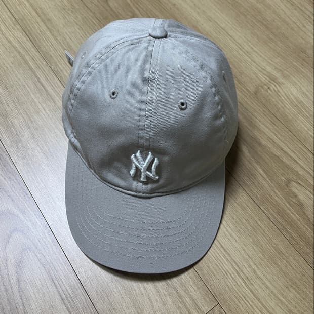 엠엘비MLB / 루키 언스트럭쳐 볼캡 NY Beige