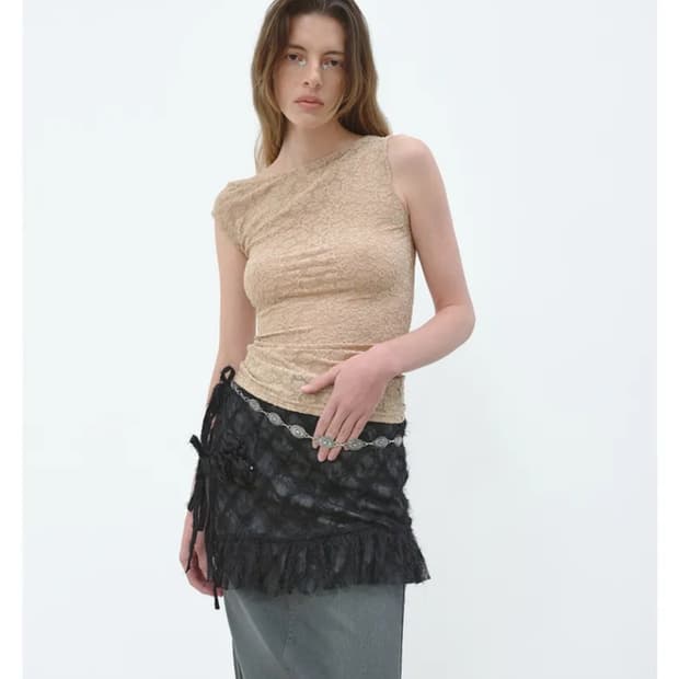 아옵트 FLOWER LACE LAYERED SKIRT - BLACK
