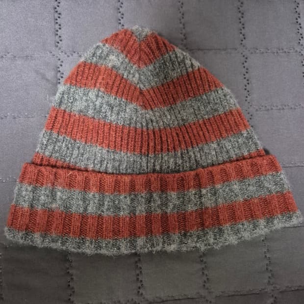 하울린 하드 워킹 스트라이프 울 비니