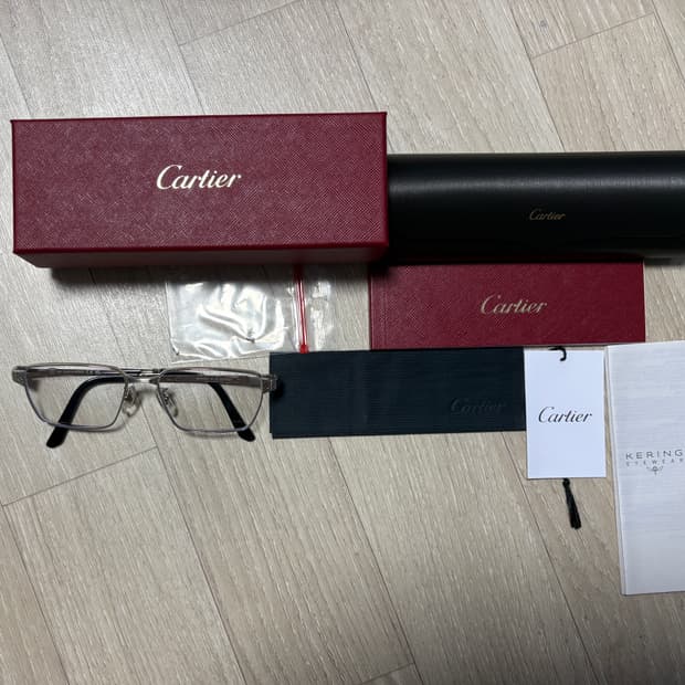 까르띠에 산토스 안경 CT0482OA-002