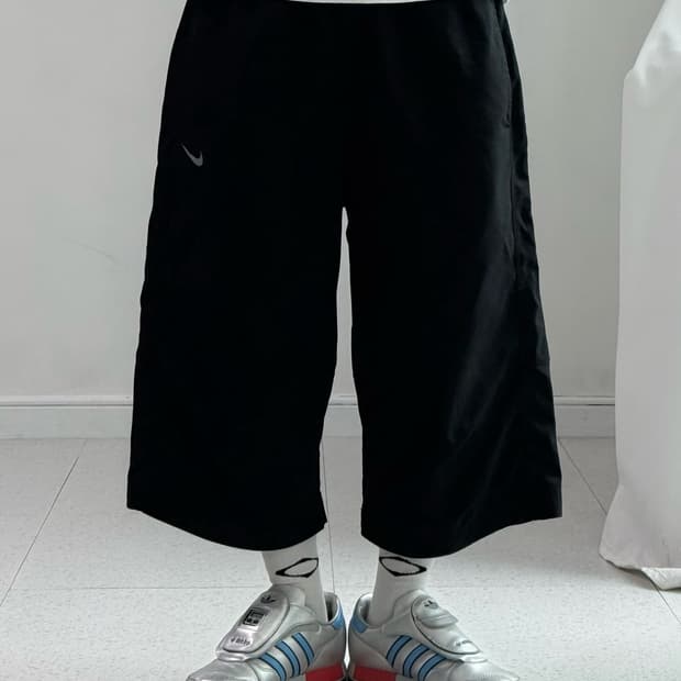 나이키 와이드 루즈 하프 팬츠