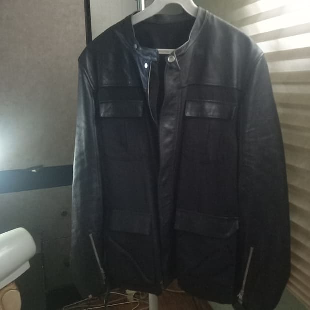 발렌시아가 레더자켓 95