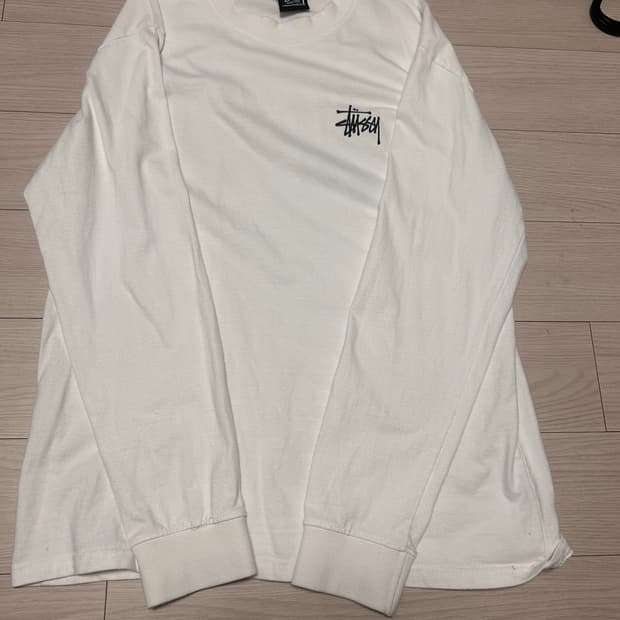 스투시 롱슬리브 빅로고