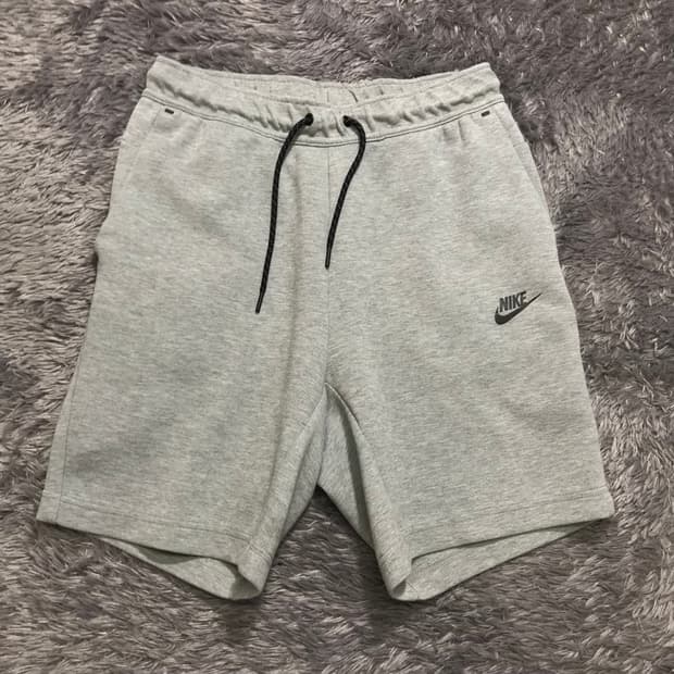 [[S] 나이키(NIKE) 테크 플리스 쇼츠p261