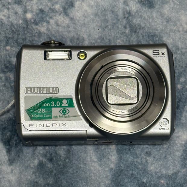 후지필름 파인픽스 finepix F100fd