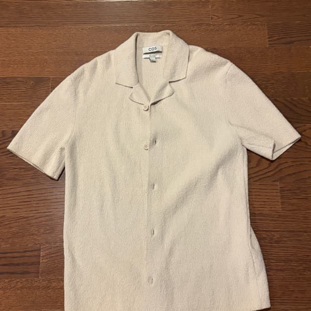 코스 반팔 니트 셔츠