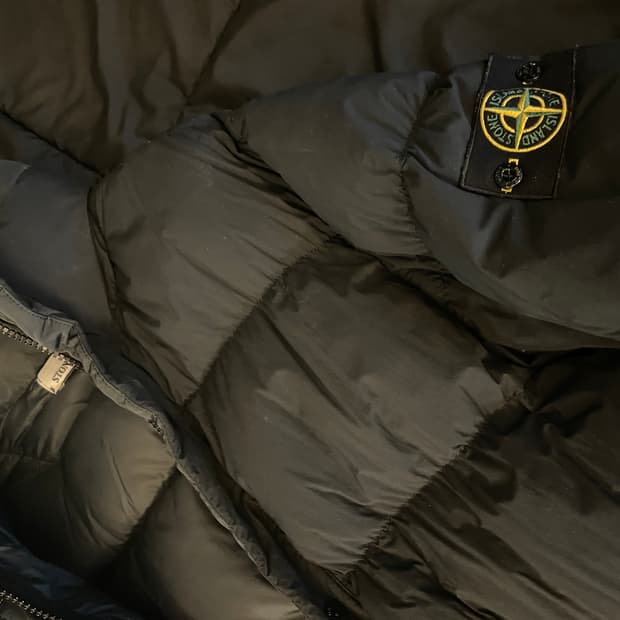 스톤아일랜드 가먼트다이드 오가닉 필 다운 패딩 100사이즈