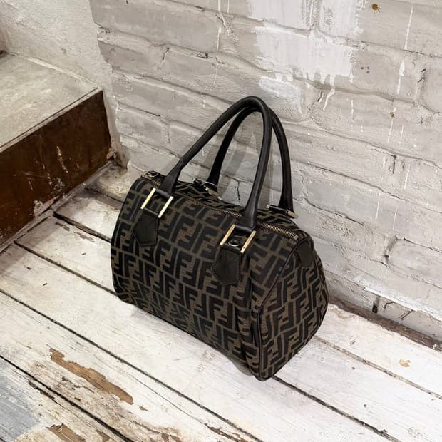 펜디 브라운 주카 캔버스 셰프 보스턴 백