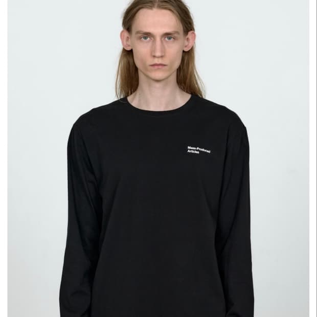 플라스틱 프로덕트 MPa LONG SLEEVE (BLACK)