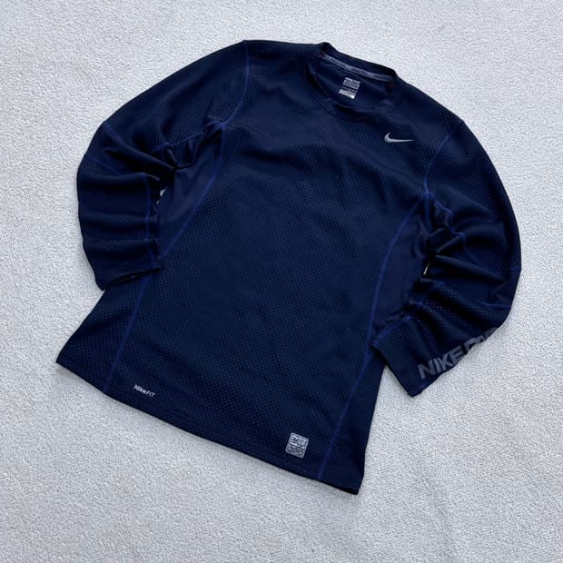 L 나이키 프로 드라이핏 긴팔 티셔츠 0423E