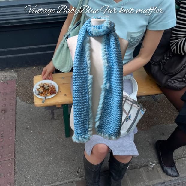 Vintage BabyBlue Fur knit muffler