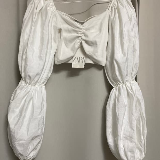 zara 퍼프 크롭 블라우스