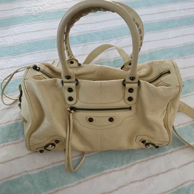 발렌시아가 모터백 트위기 레몬 컬러 희귀 