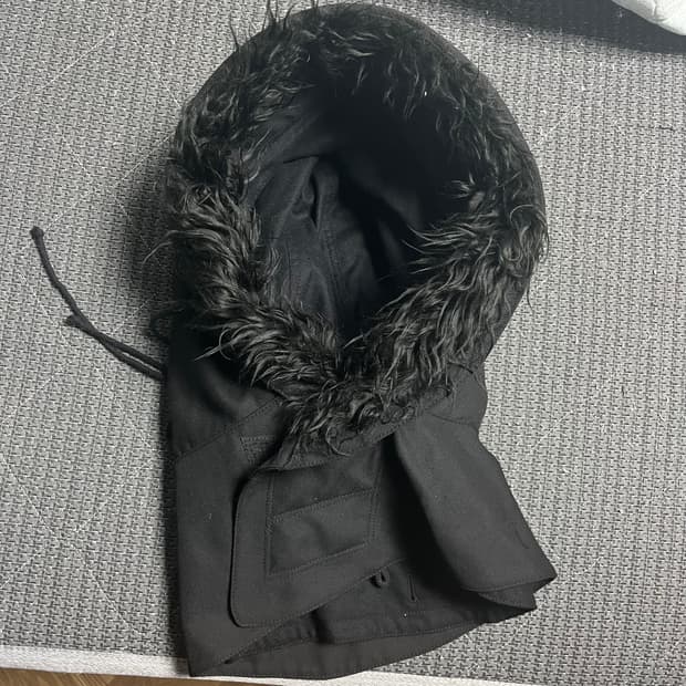 꼼데가르송 셔츠 라쿤퍼 바라클라바