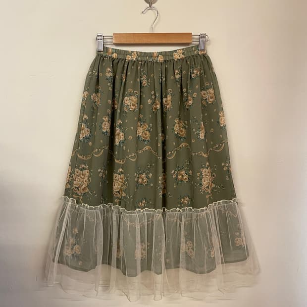 Green floral lace skirt