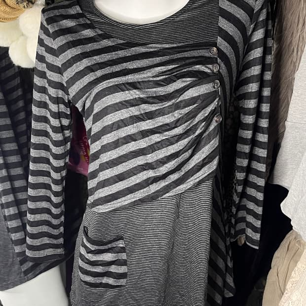 공겜여주 펑크 단가라 레이어드 긴팔