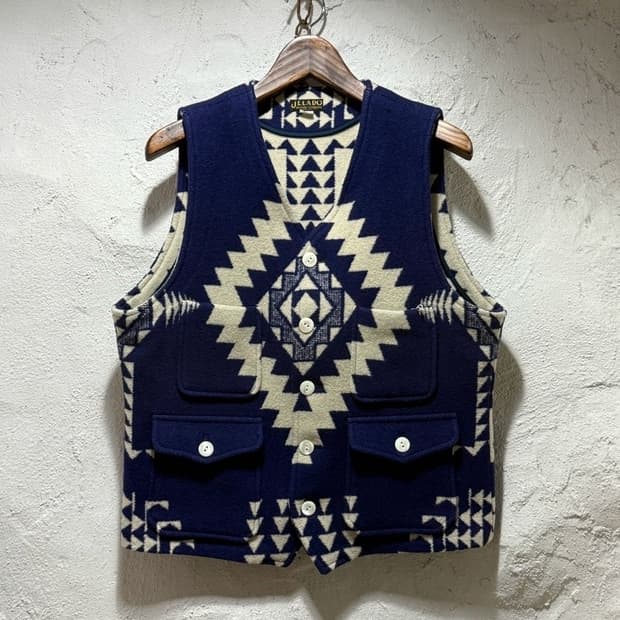 제라도 JELADO 살렘 베스트 나바호 올드 네이비 색상 울 조끼