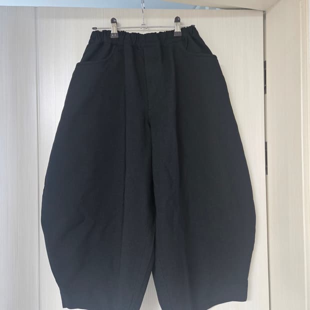 블랙 꼼데가르송 2025fw  벌룬팬츠 xs