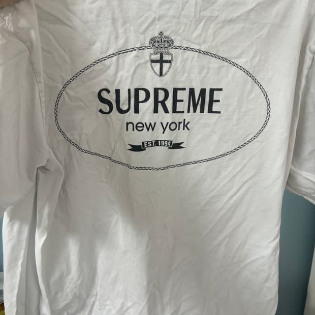 슈프림 크레스트 반팔 티셔츠 M