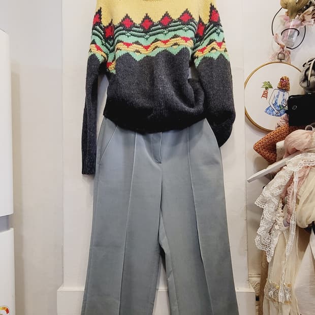 에스닉 수입니트. 듀엘 민트팬츠