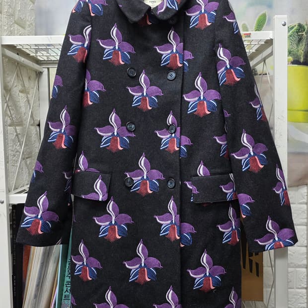 매장정품/ 펜디 키즈 롱코트 10A 여아 더블코트 AD50