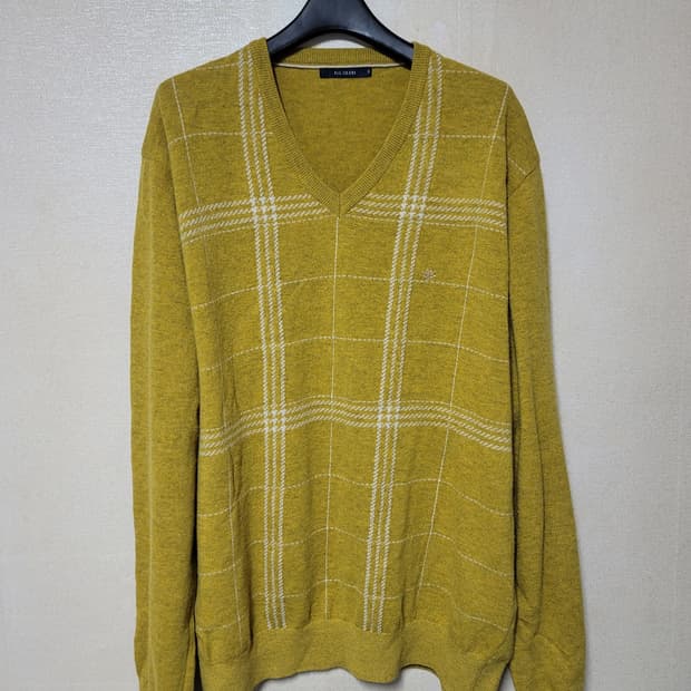 빨질레리 브이넥 니트