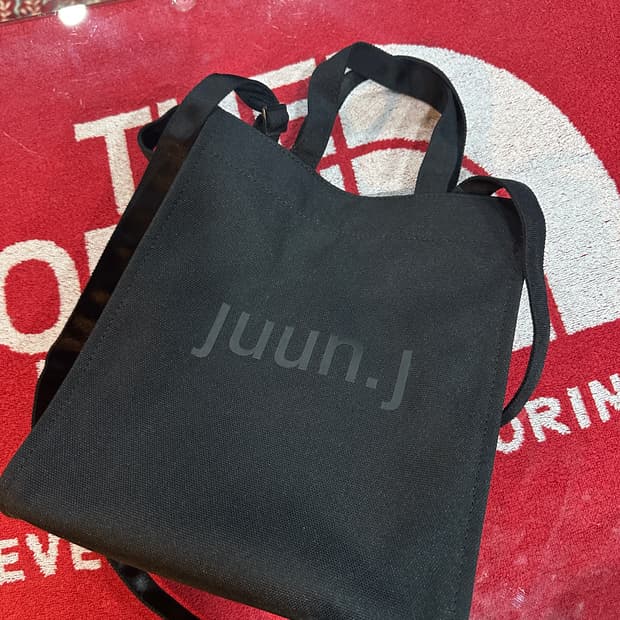 준지 새제품 토드크로스백