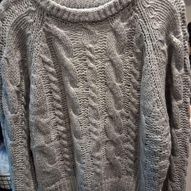 꽈배기 니트 스웨터