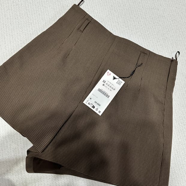 자라 체크 패턴 슬랙스 XS 브라운