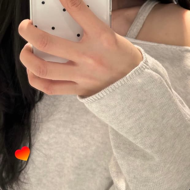 브랜디멜빌 원숄더 니트