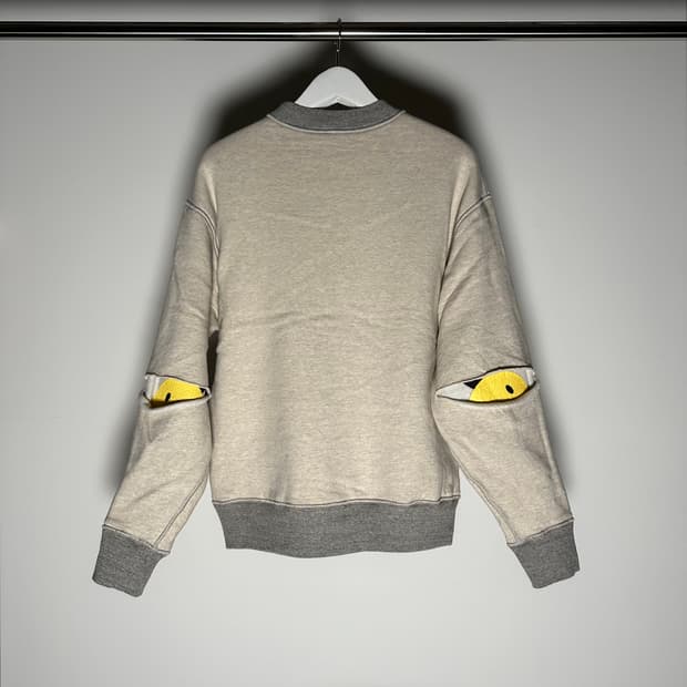 캐피탈 리버시블 스웨트셔츠